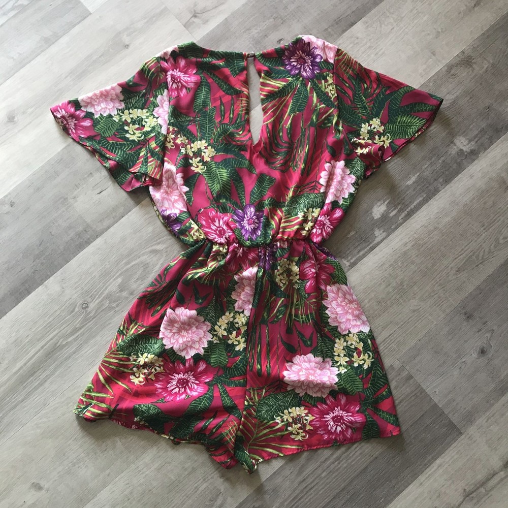 Everly Tropical Floral Deep V-Neck Keyhole back Lined Romper sz Large - Picture 2 of 9